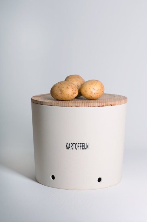 Kartoffeln auf Vorratsdose