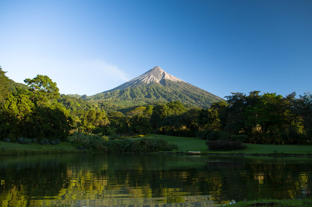 Sight of Volcan de Fuego from a lake
