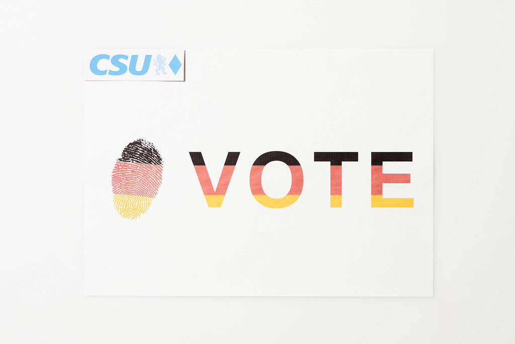 Abstimmung Für Die CSU Bei Der Bundestagswahl 2021 Auf Zettel Mit ...