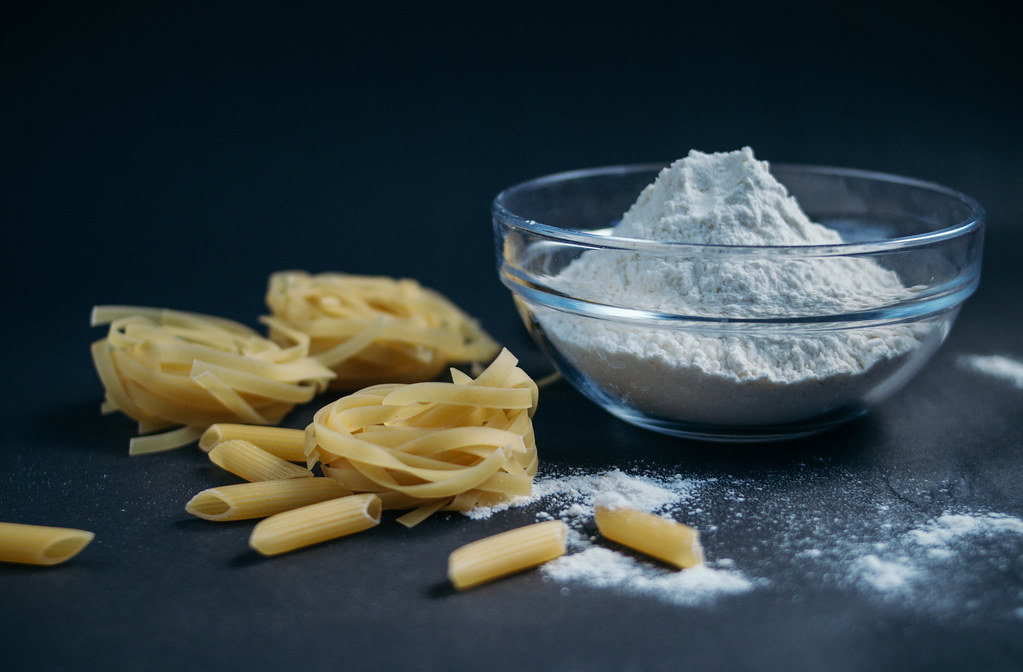 Various types of Italian pasta