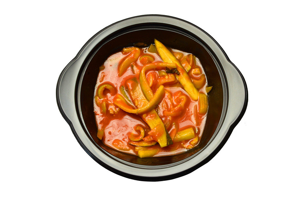 Zucchini in Tomatensoße