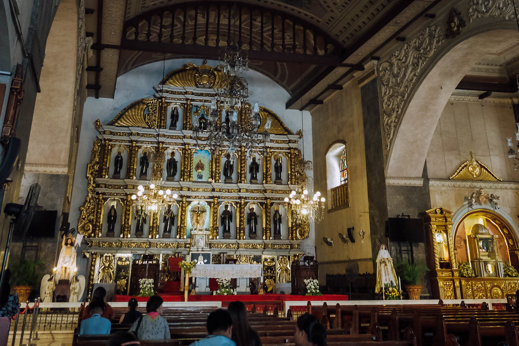 Inside the Sto. Nino Church in Cebu