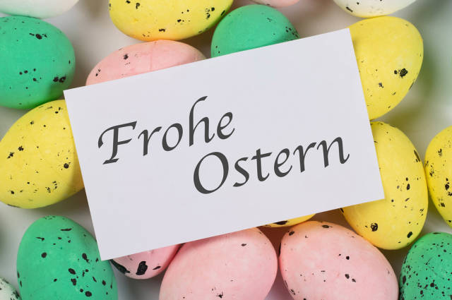 Frohe Osternm message on Easter eggs