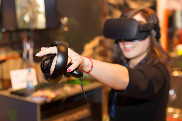 VR Game The Climb: Oculus Rift mit Touch