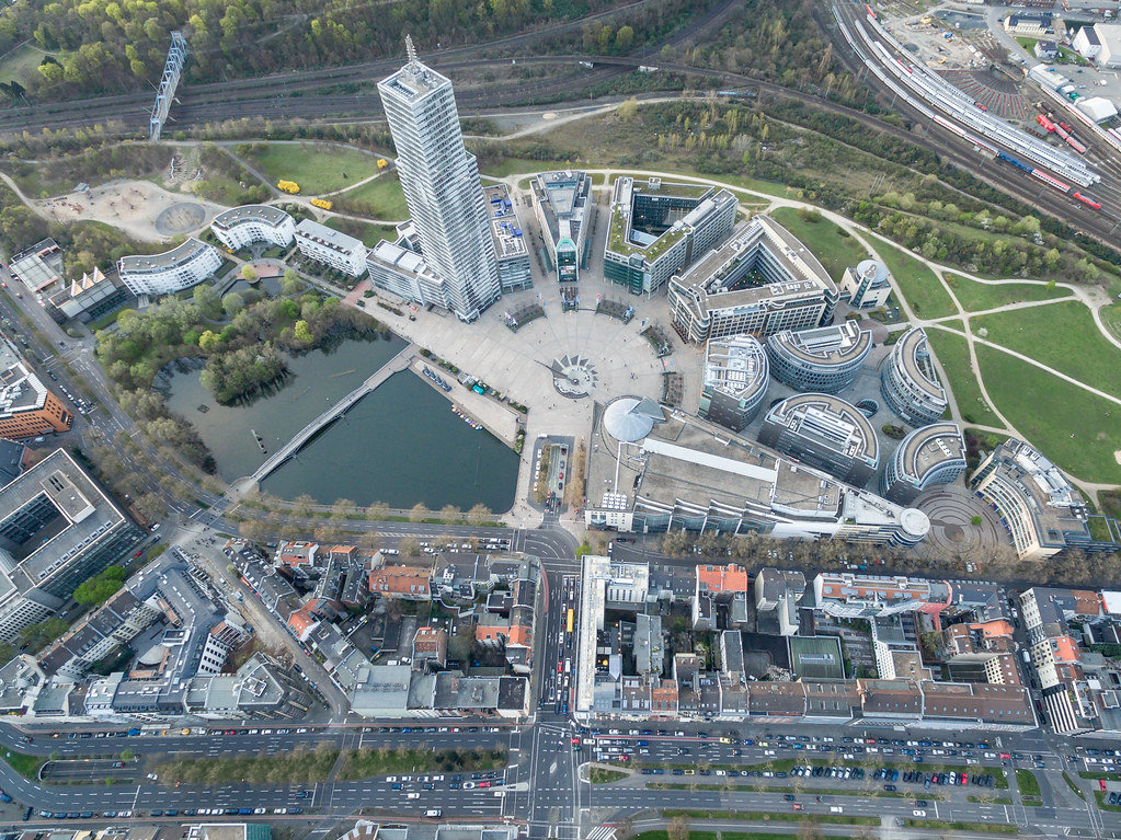 Luftbild: Mediapark Köln
