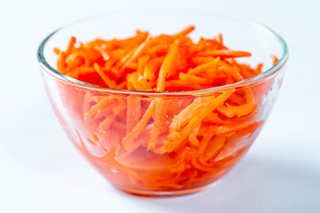 Marinated spicy carrots