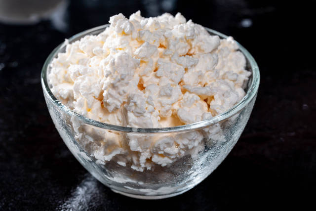 Bowl of cottage cheese