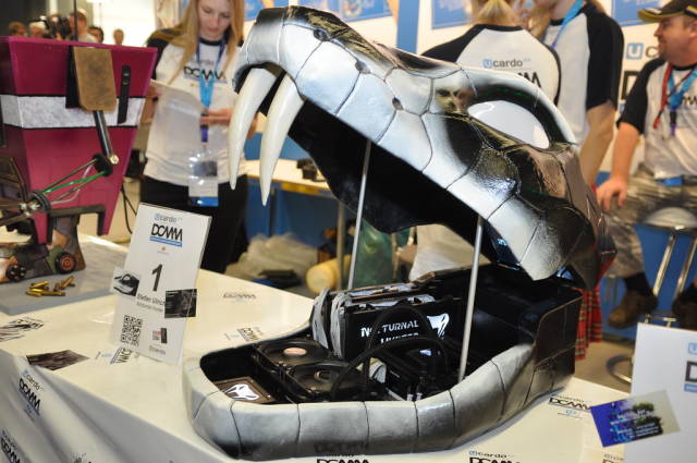 Case Modding: Schlange