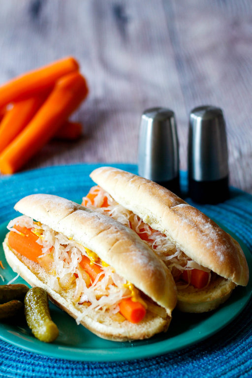 vegetarian hot dog in a blue plate