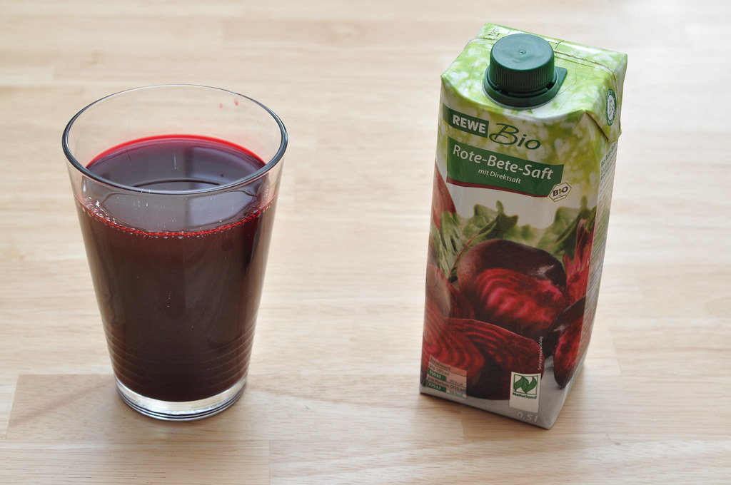Rote Beete Saft - Kostenloses Foto auf ccnull.de / pixelio.cc