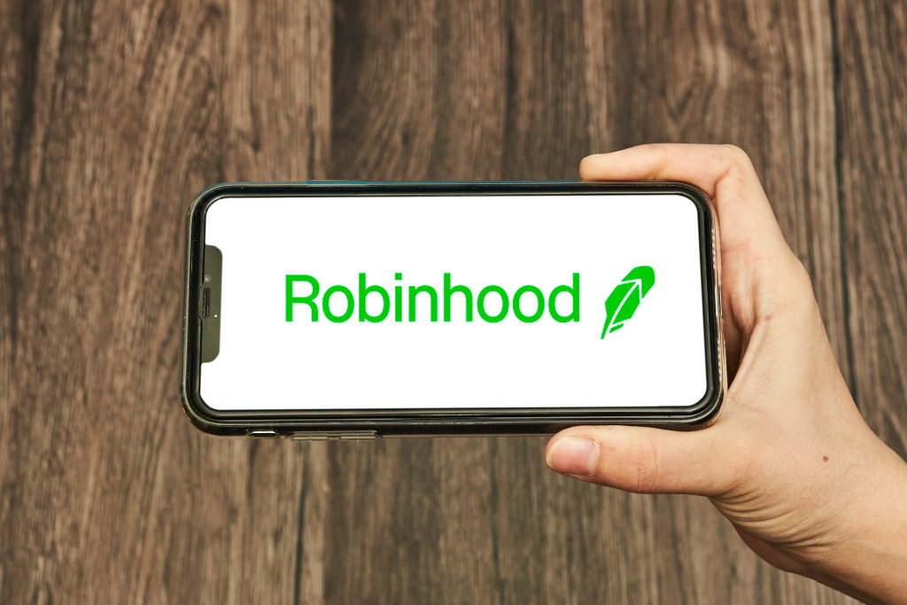 Robinhood plans to launch a crypto wallet