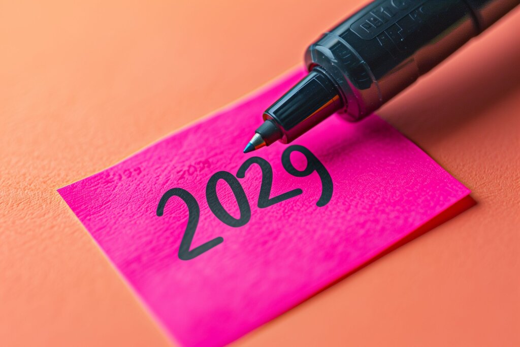Notiz mit dem Text 2029 und schwarzem Marker
