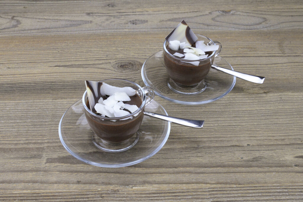 Kokos-Schoko-Creme im Glas